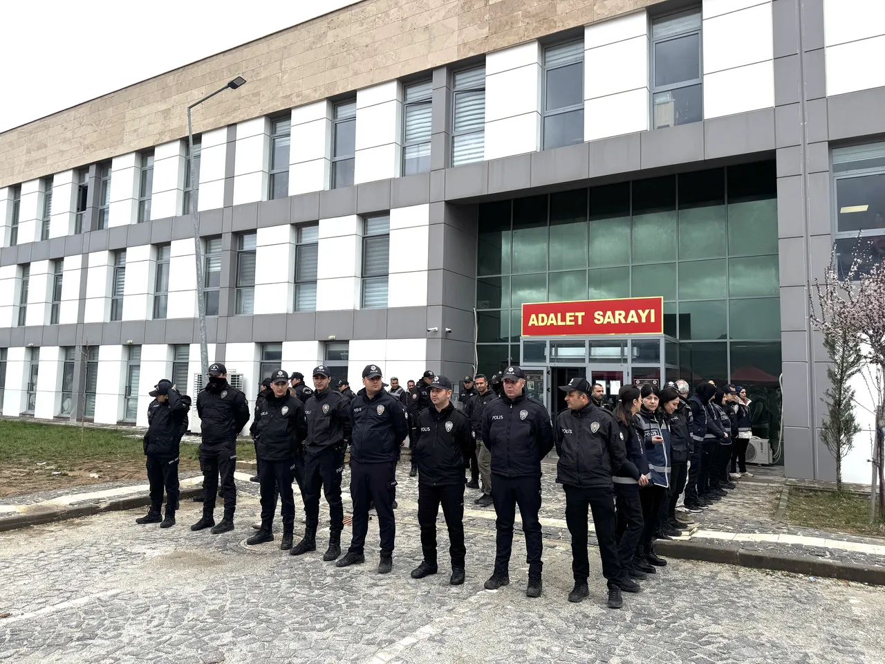 Gülistan Doku soruşturmasında yeni gelişme: Eski başhekim adliyeye sevk edildi