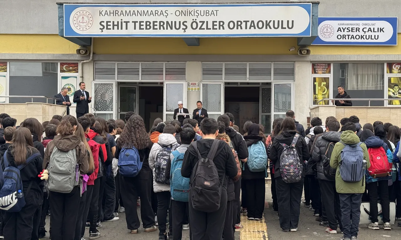 Okul saldırılarını öven, tehdit mesajları paylaşan 68 kişi tutuklandı! Binden fazla hesap kapatıldı