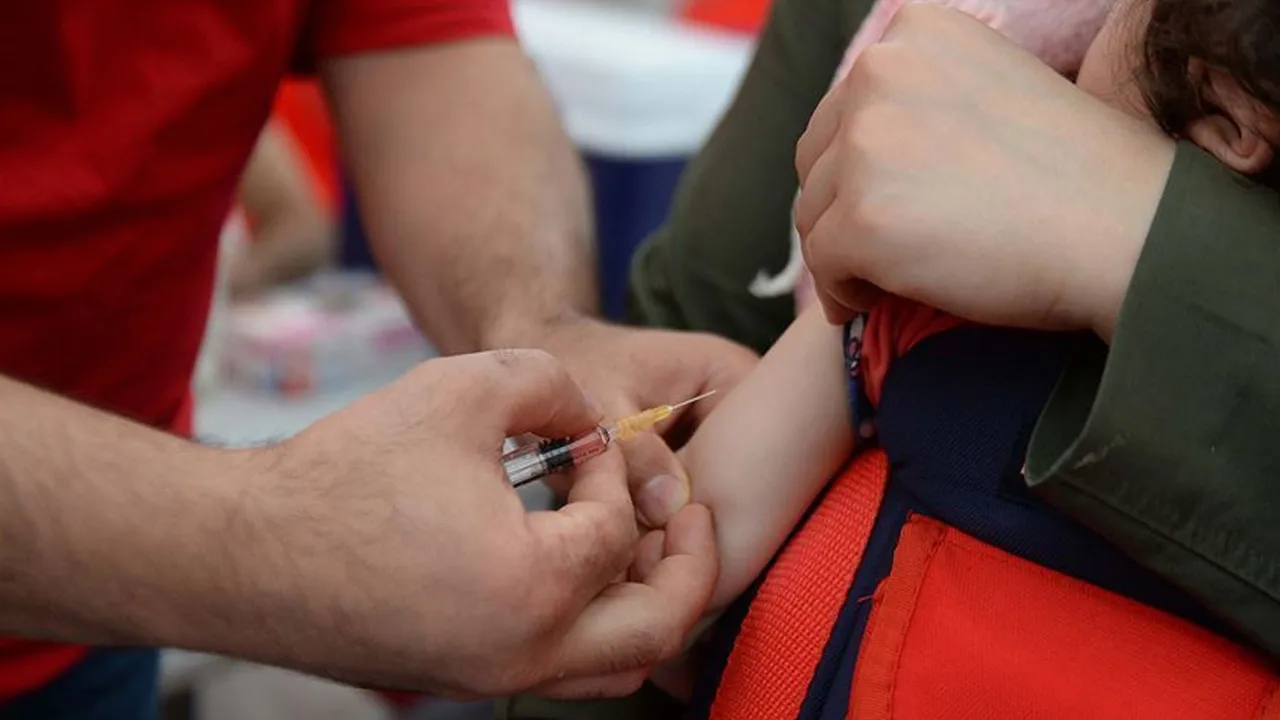 'Sessiz tehlike' kapıda! Menenjit dünyada alarm veriyor