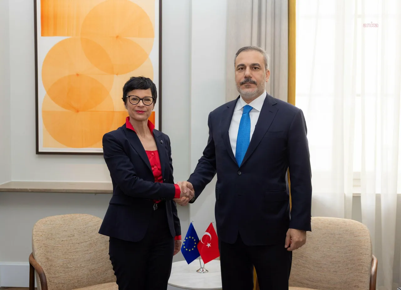 AB tarihinde bir ilk! Türkiye'yi 'askeri kapasite' üzerinden tanımladılar