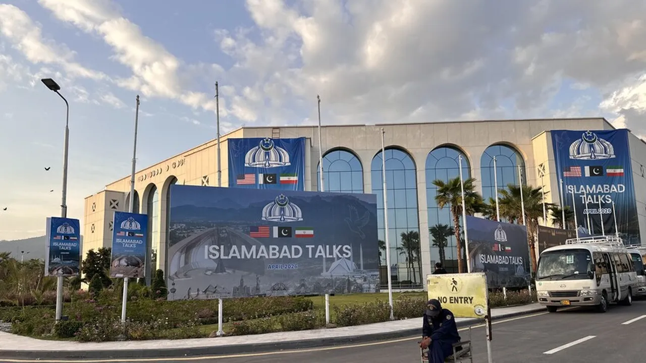Ateşkesin bitmesine saatler kaldı: İran tarafında belirsizlik sürüyor, ABDden müzakere masasına yeşil ışık