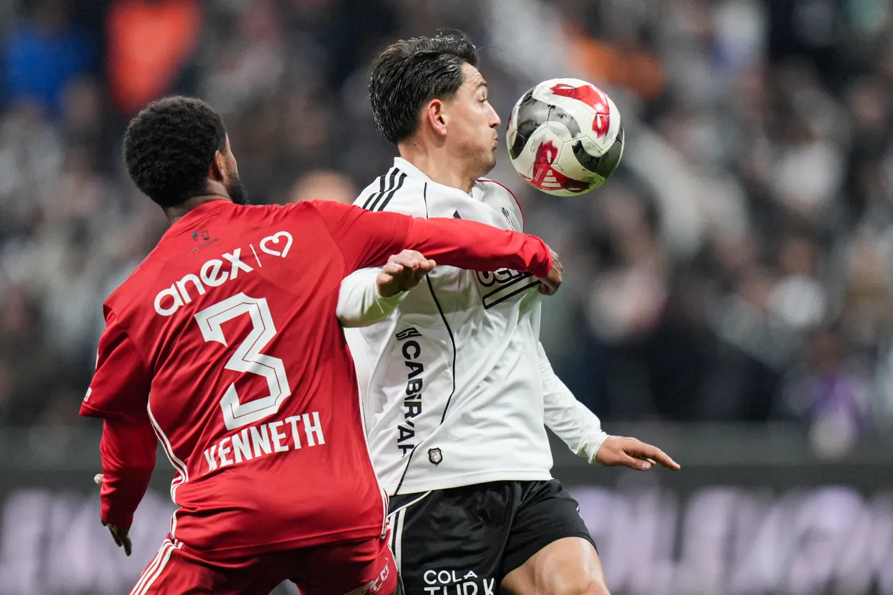 Cengiz Ünder, Beşiktaş formasıyla 27 maça çıktı, 5 gol ve 4 asistlik skor katkısı verdi.