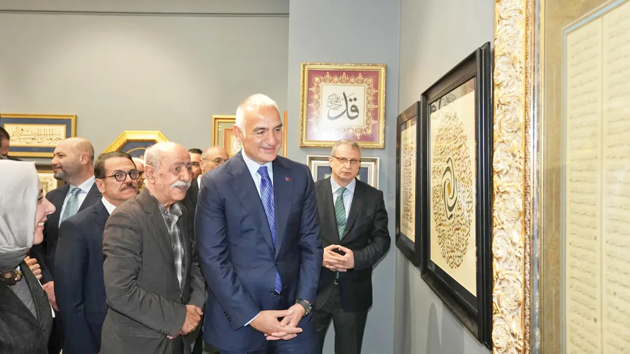 Fuadname başkentte: Bakan Ersoy ziyaret etti