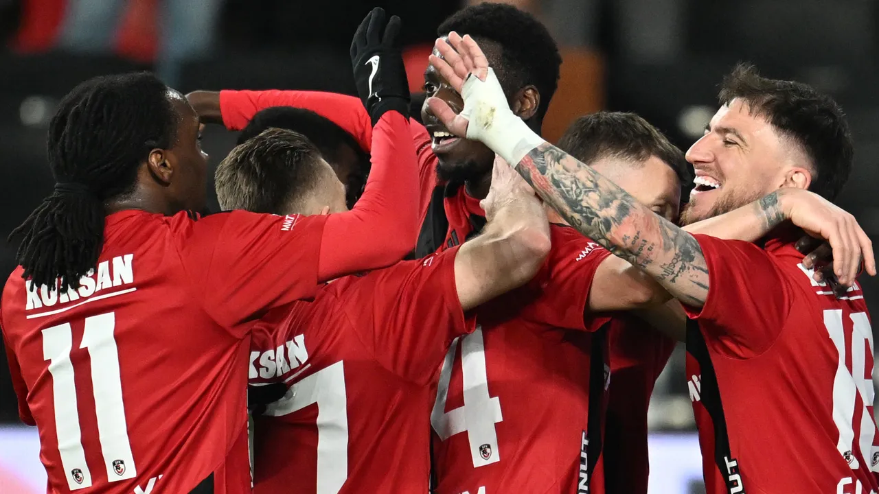 Gaziantep FK yeni hocasını buldu: Sumudica beklenirken sürpriz isim