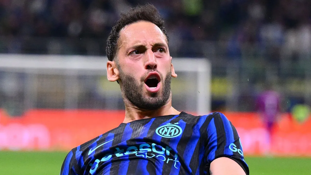 Hakan Çalhanoğlu parladı, Inter turladı: Milli yıldızdan 3 gol katkısı