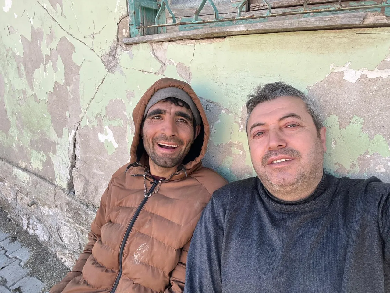 İmam ayakta zor durdu! Engelli gencin cenazesinde gözyaşları sel oldu