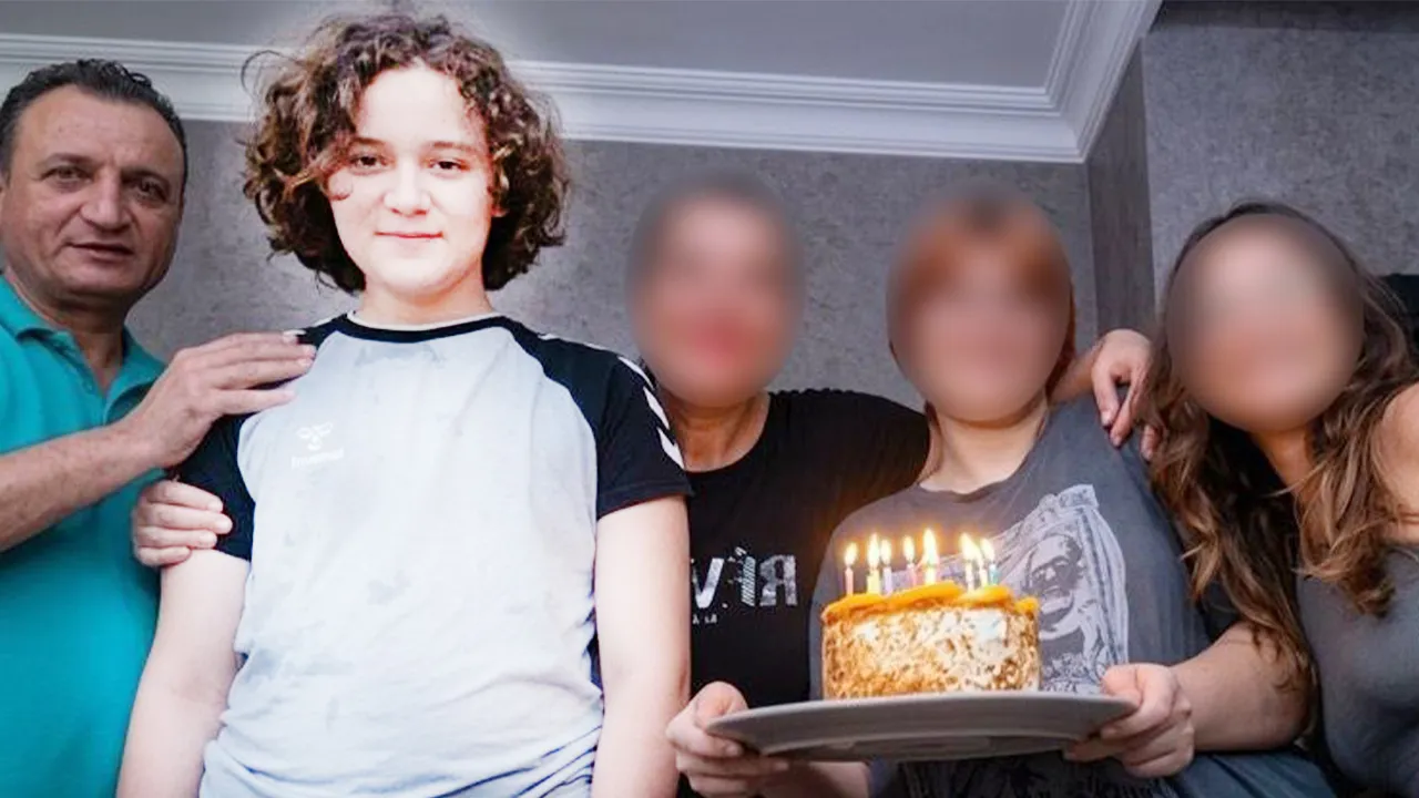 İsa Aras Mersinli'nin annesiyle ilgili çarpıcı iddia: Telefonu, öğretmenin yüzüne kapatmış