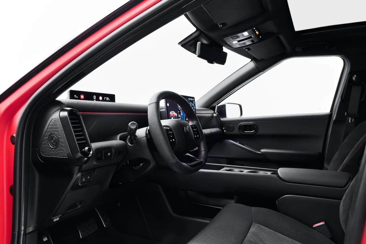 İzmit’te üretilecek Hyundai Ioniq 3 resmi olarak tanıtıldı