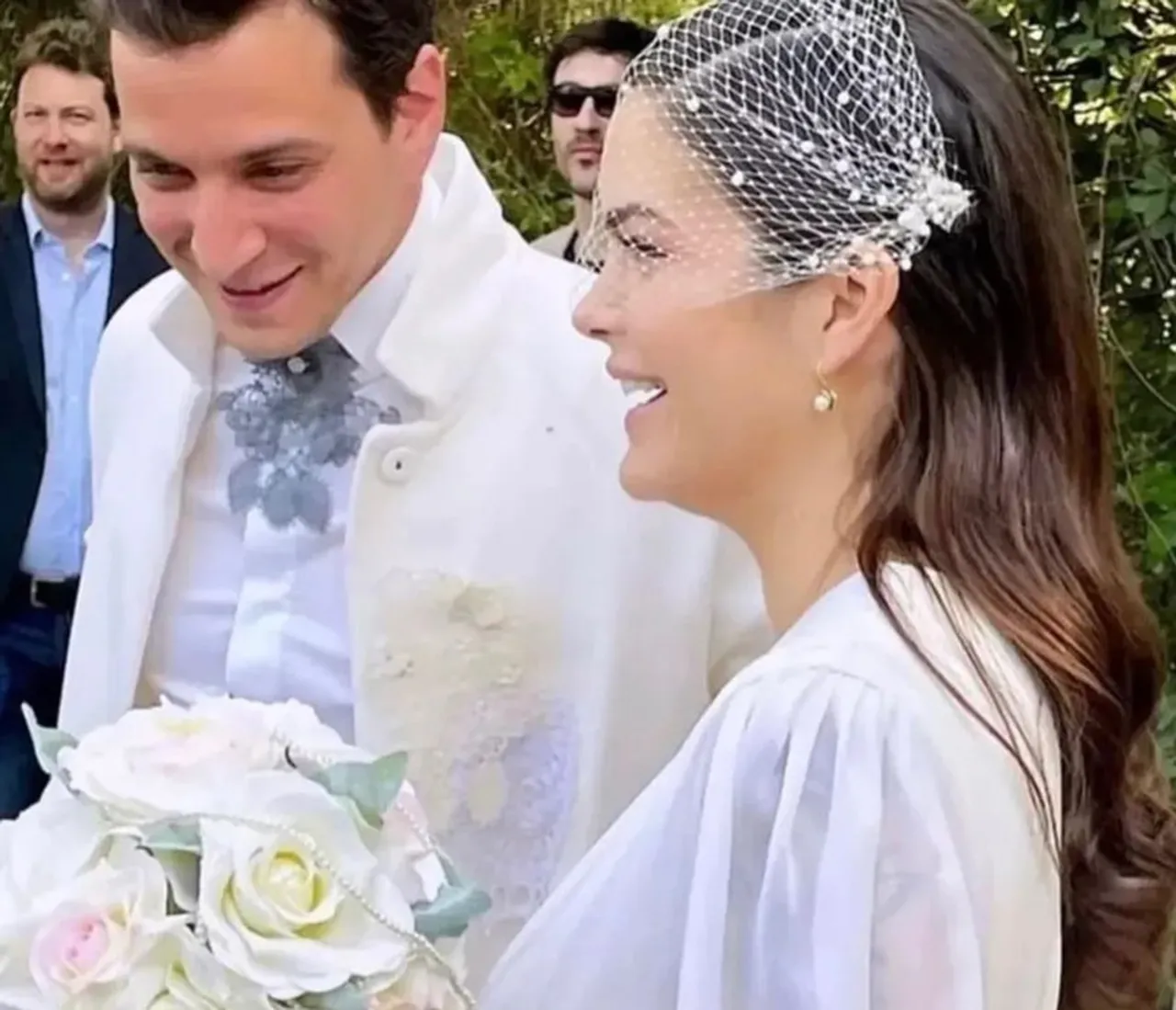 Selahattin ile Lara Paşalı evleri ayırdı, dikkat çeken 'mesaj' detayı