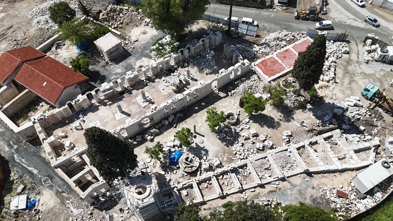 Tarihi yapıda endişe devam ediyor! 750 yıllık Antakya Ulu Camii açılacağı günü bekliyor
