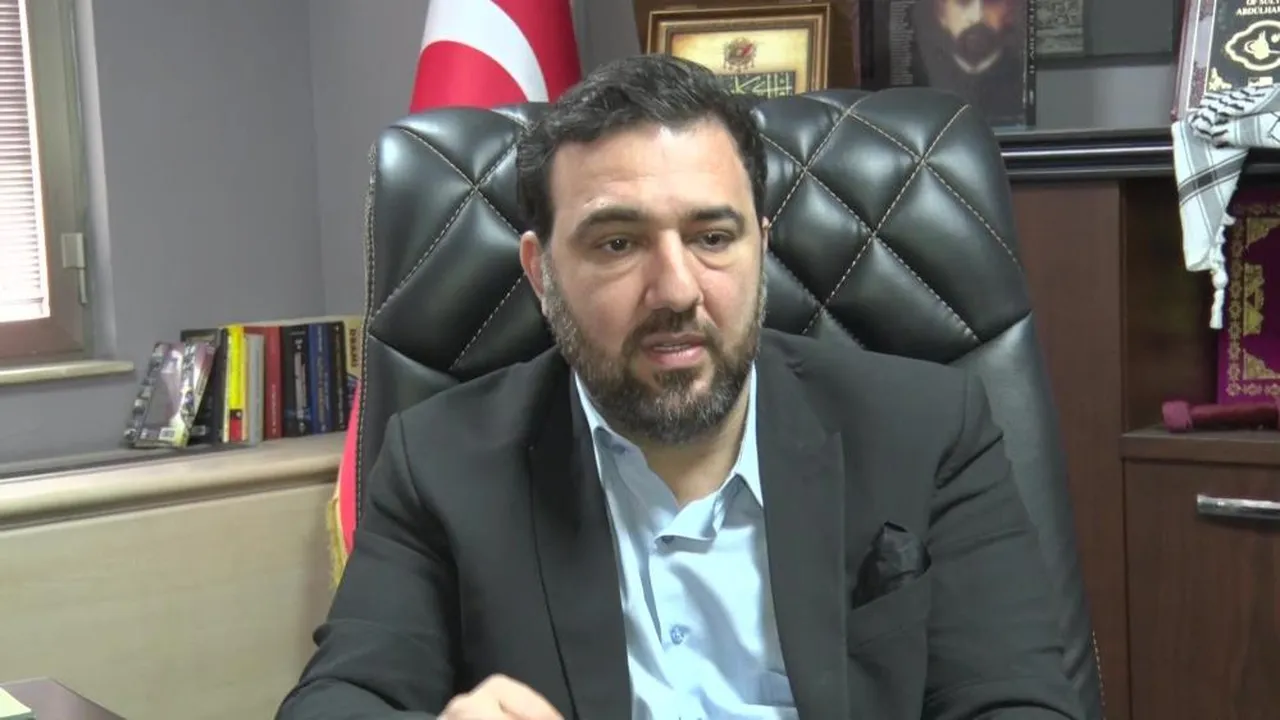 Abdülhamid Han’ın torunundan Hüseyin Çelike sert tepki: Eserlerine bakmadan konuşmayın