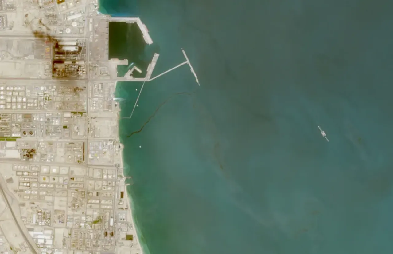 6 Nisan tarihli görüntülerde Kuveyt kıyılarında petrol sızıntısı görülüyor. Sentinel-2/Avrupa Uzay Ajansı