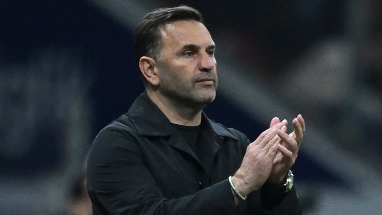 Galatasaray'da Okan Buruk'tan protesto sözleri: Hata bende