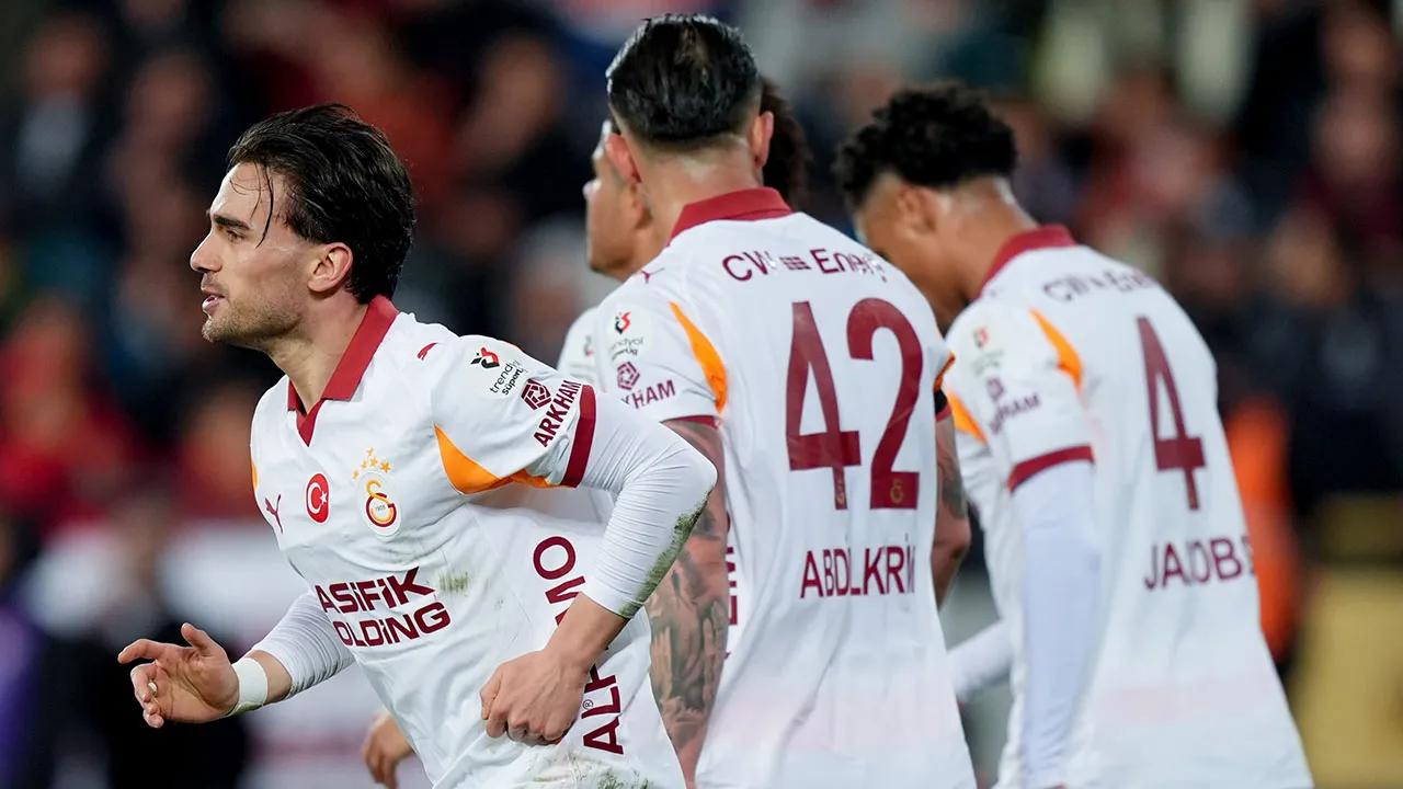 Galatasaray'ın Gençlerbirliği maçı 11'i belli oldu: Buruk'tan derbi rotasyonu