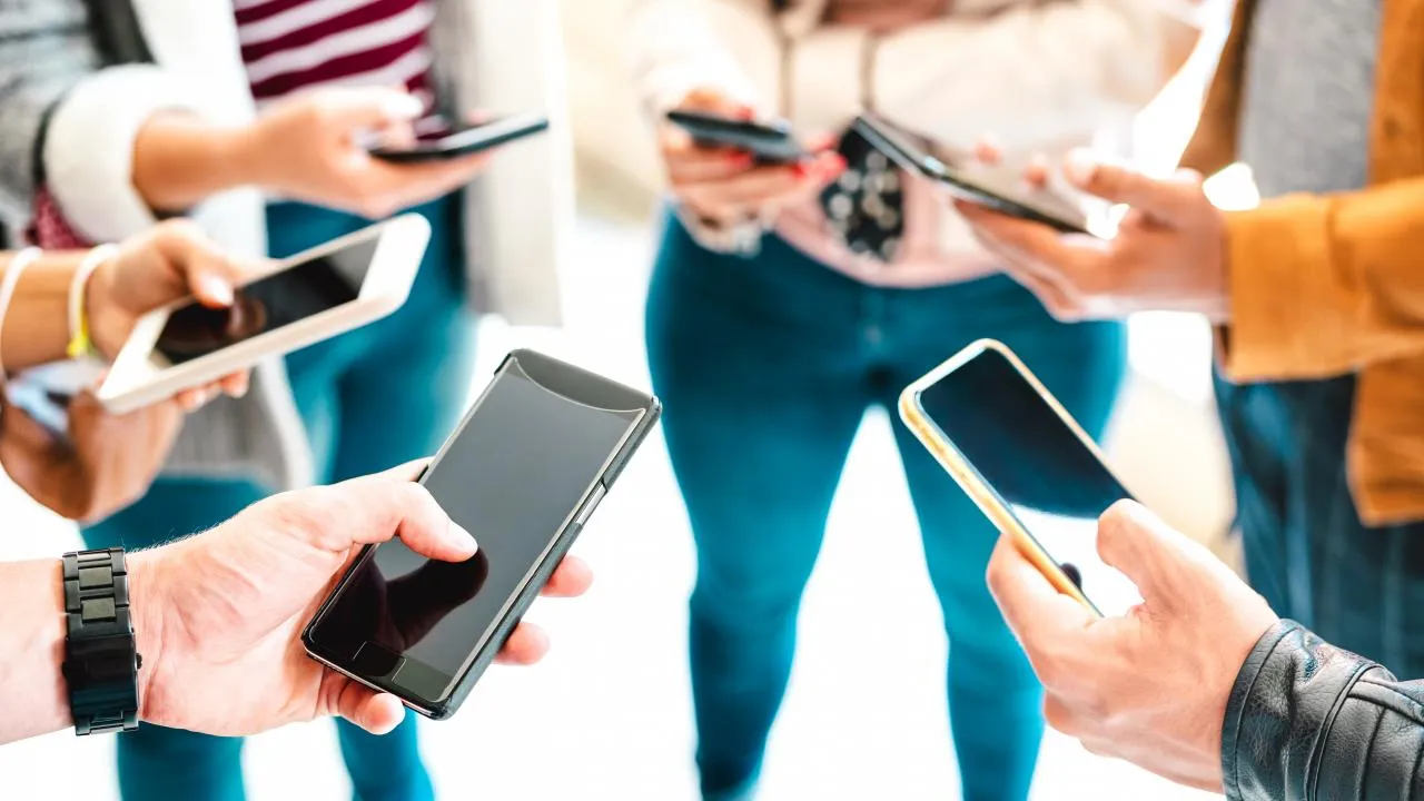 Gençler algoritmik tahakküm altında: Oyun kiminse çocuk onundur