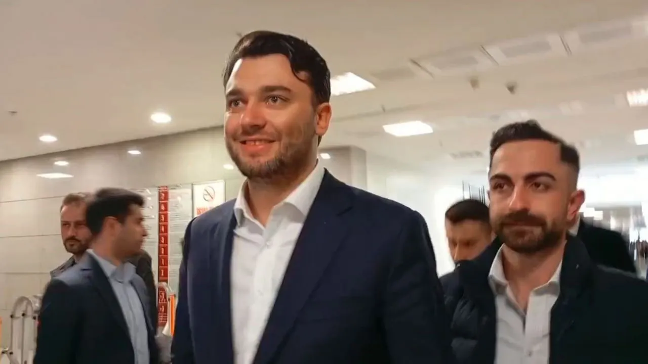 İmamoğlu susturmak istedi, salon karıştı! Adem Soytekin: Konuyu bildikleri için engelliyorlar