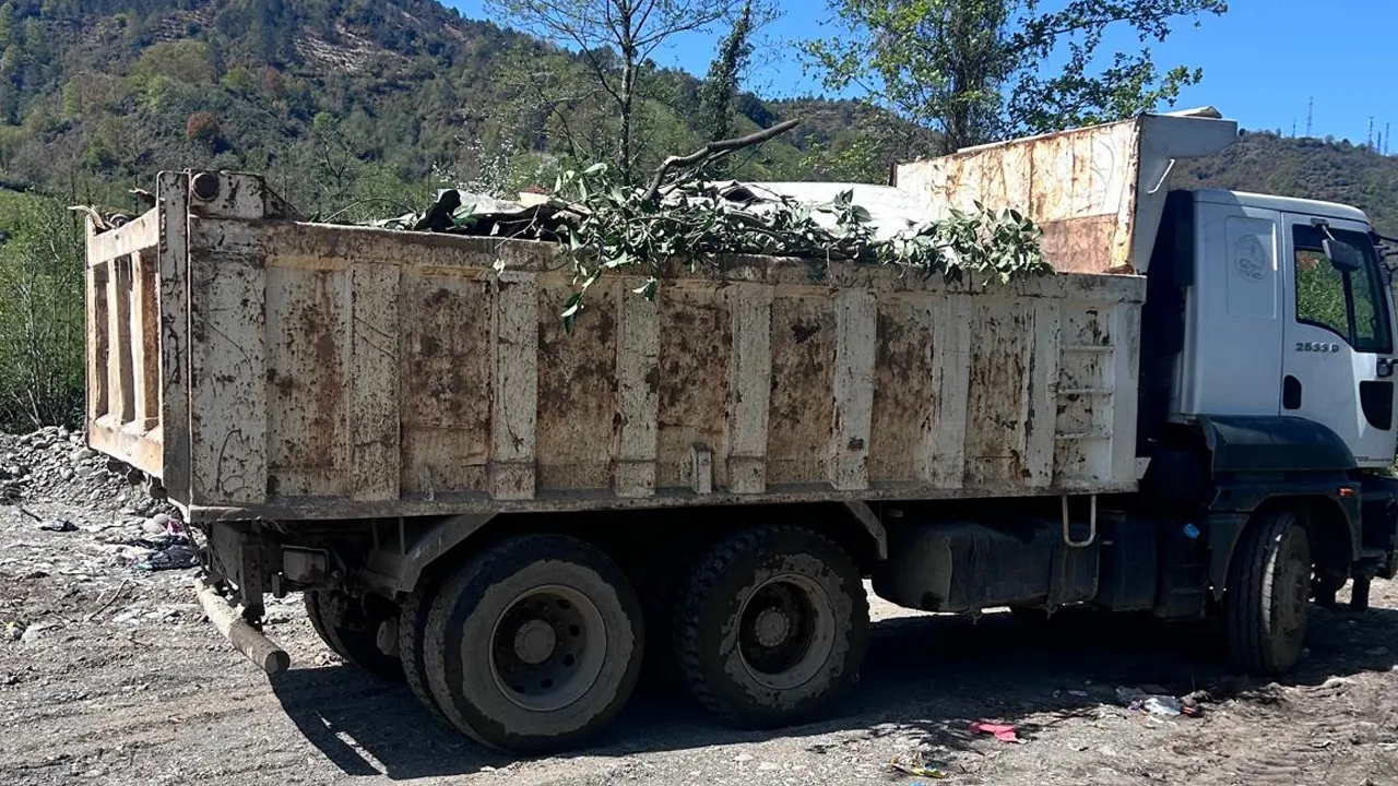 Rize'de Fındıklı Belediyesi'ne çöp cezası!