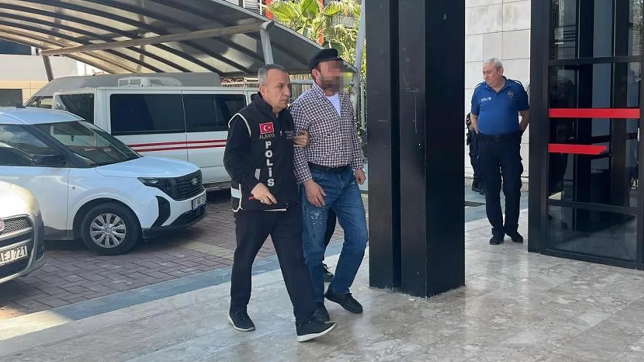 Sosyal medyada Cumhurbaşkanı Erdoğan'a hakaret eden şahıs tutuklandı