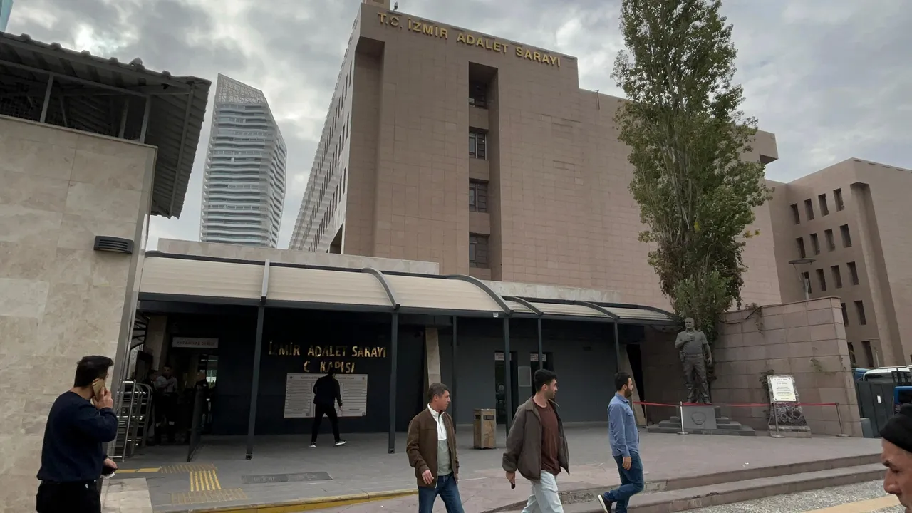 Tehdit paylaşımlarına ’15 sayfalık’ ceza! Kitapları hakim seçecek, okuyup özet çıkaracaklar