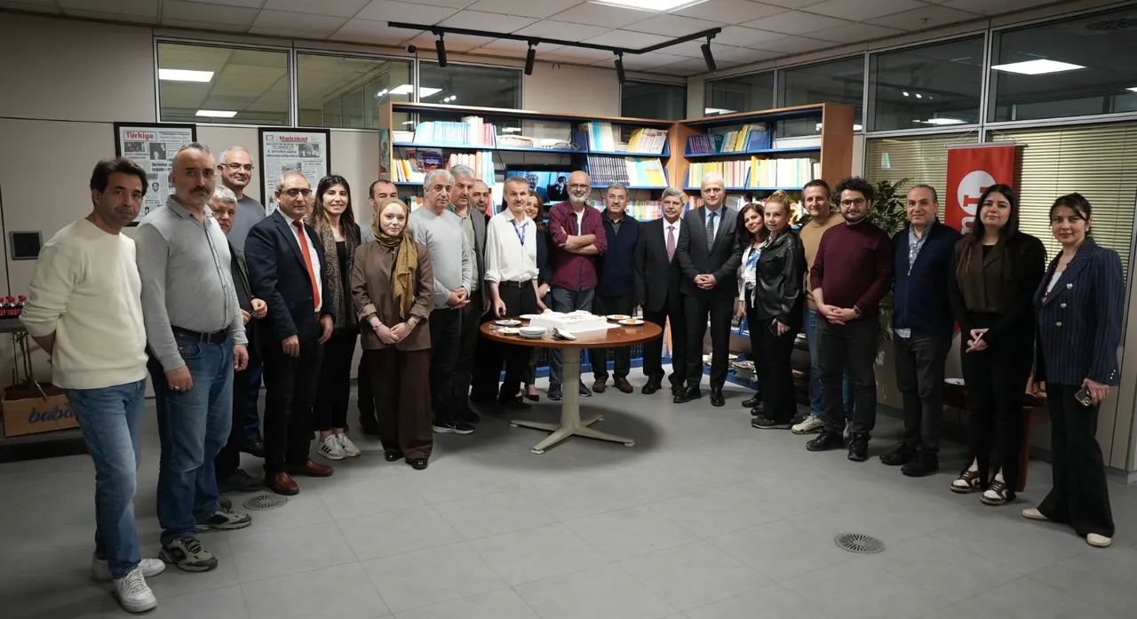 Türkiye Gazetesi 56. yılını kutladı:  Sadece bir gazete değil, bir kültür okulu