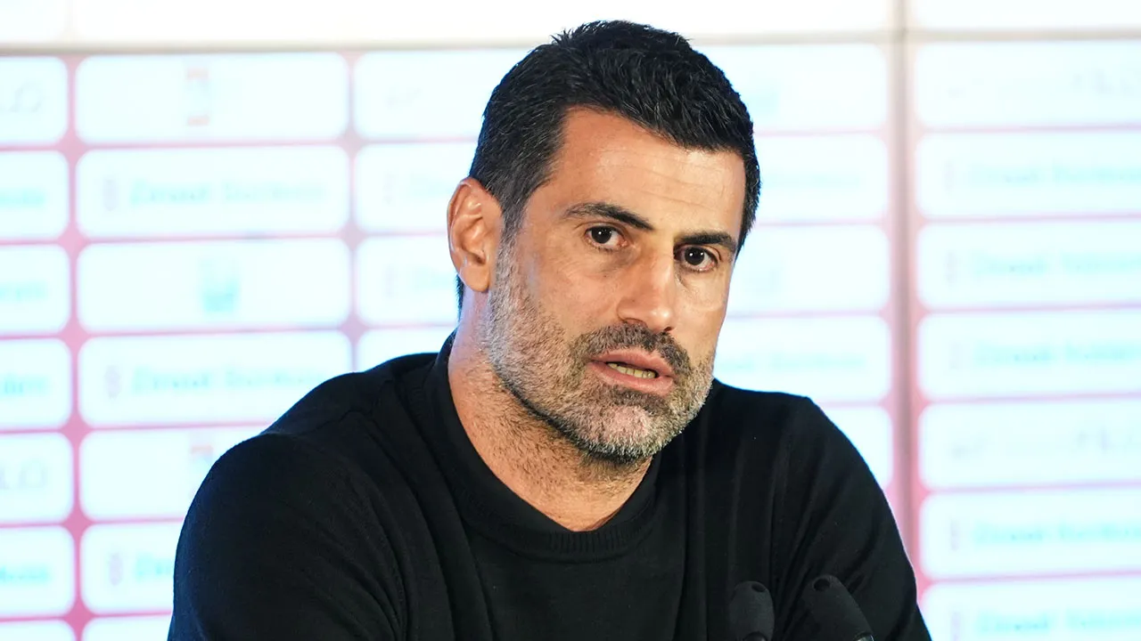 Volkan Demirel'den Galatasaray sözleri: Ben daha çok üzmüşümdür