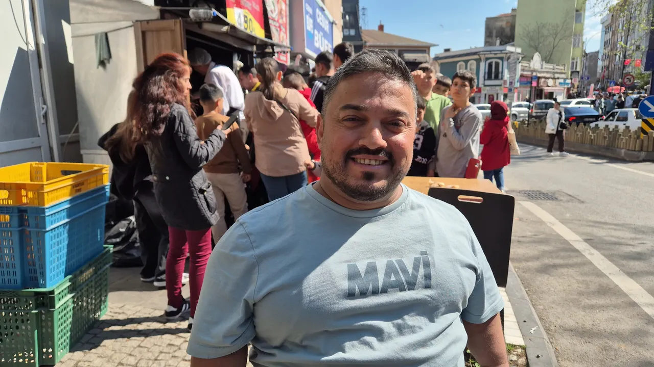 23 Nisan izdihamı! Bedava olduğunu duyan koştu