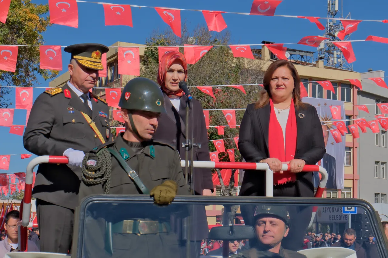 Afyonkarahisar Belediyesi için mobbing iddiaları: Eski çalışanlar ağır işlere sürgün edilmiş