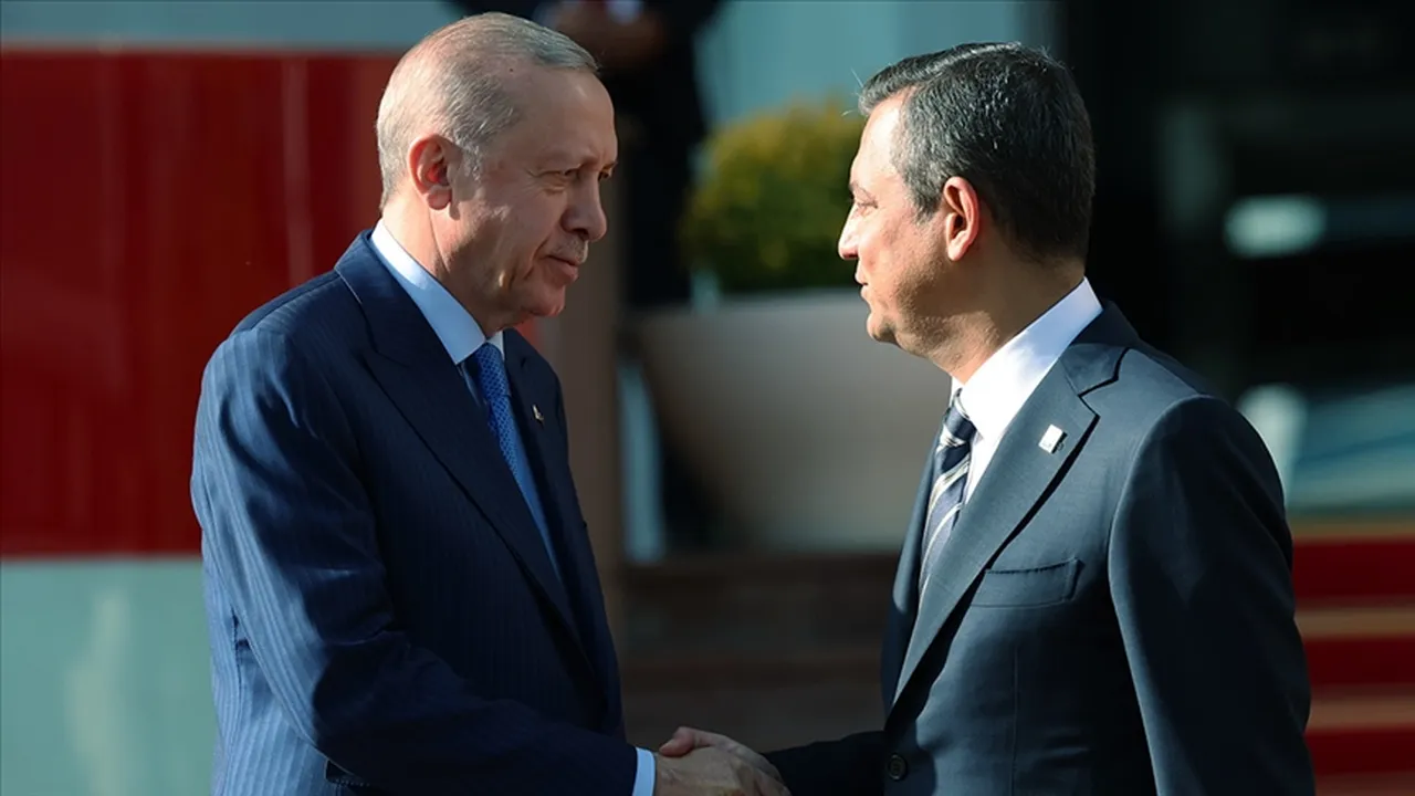 Cumhurbaşkanı Erdoğan'dan Özgür Özel'le görüşme mesajı: Neden görüşmeyelim?