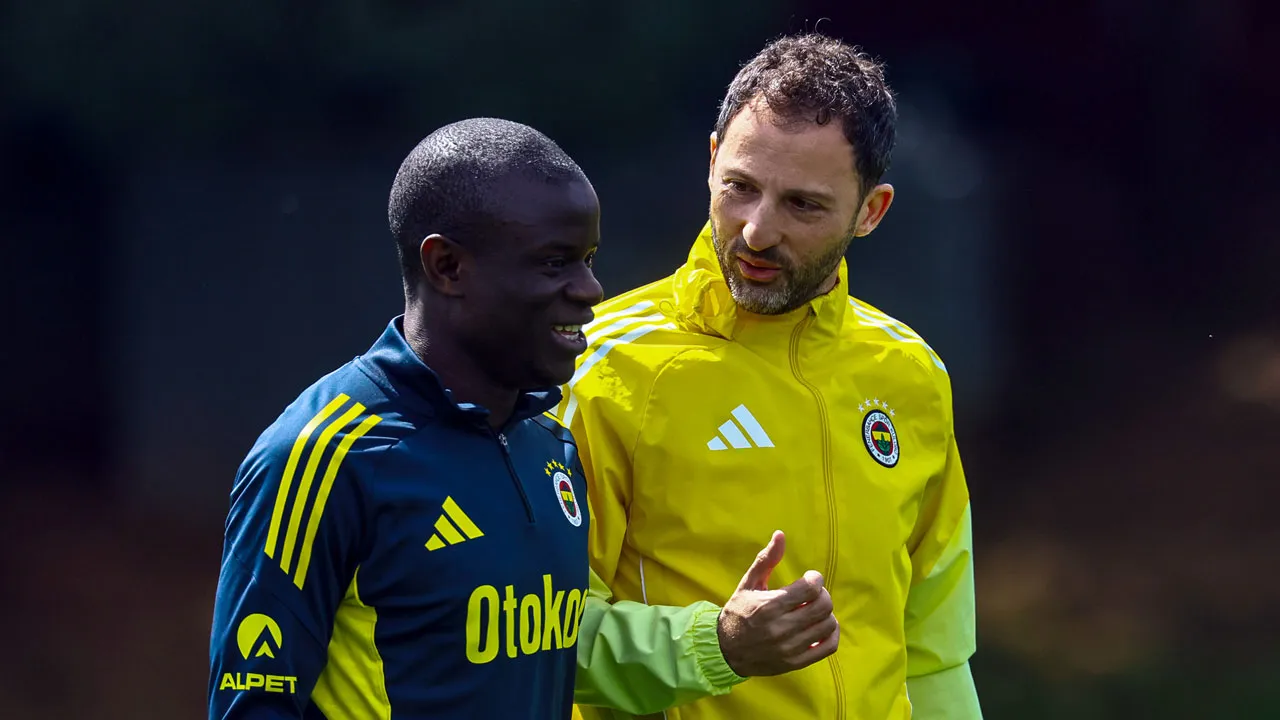 Fenerbahçe'de Tedesco'dan derbi öncesi sürpriz karar