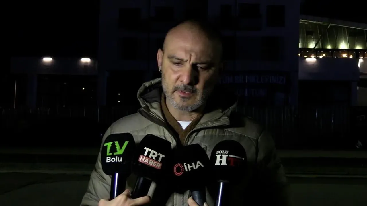 Grand Kartal Otel faciasında ölen çocukların fotoğraflarını binaya yansıttı! "Özel günler bize daha ağır geliyor"