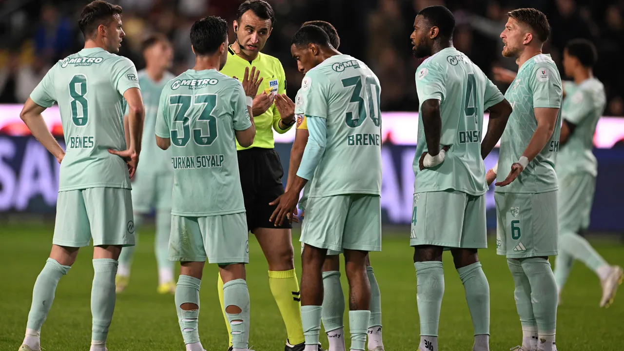 Kayserispor-Rizespor maçı bilet fiyatları sudan ucuz: Plaka kodu detayı