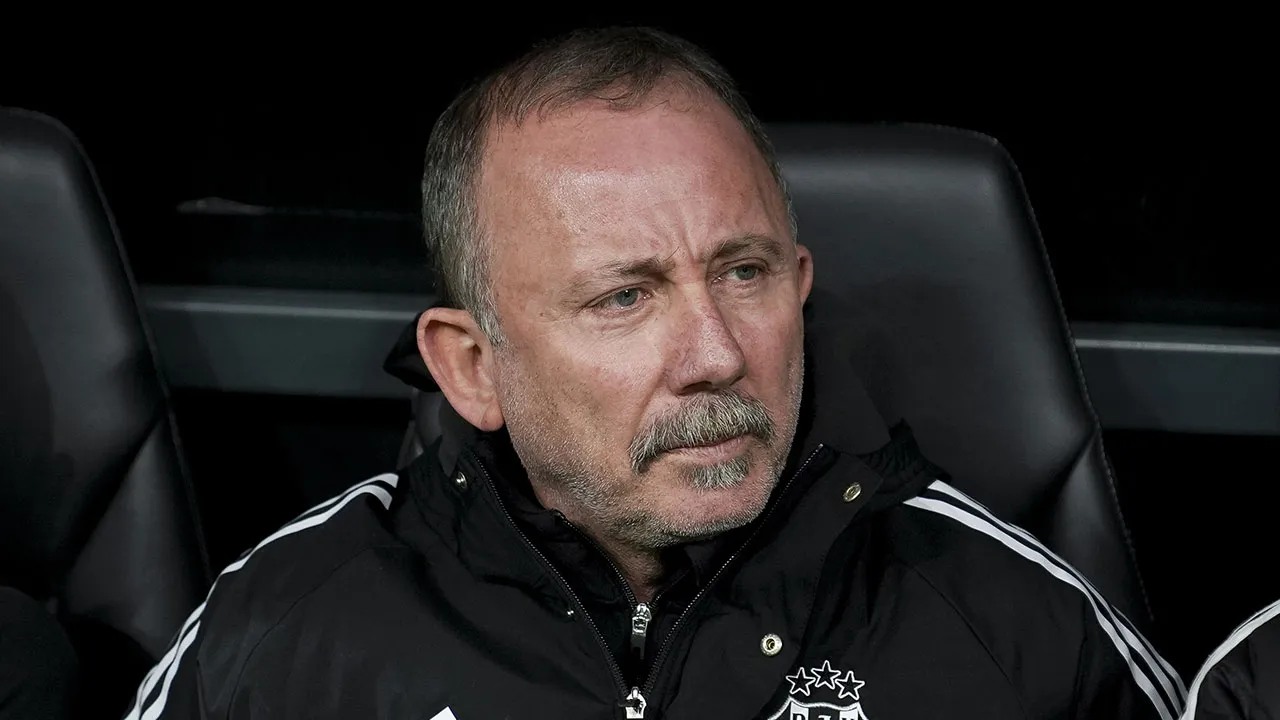 Sergen Yalçın'dan yıldız isme övgü: 'Yetenekli, karakterli bir oyuncu'