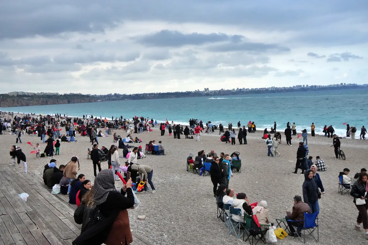 SOLOTÜRK Antalya semalarında!