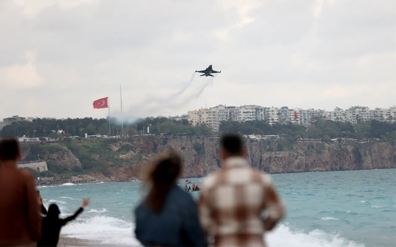 SOLOTÜRK Antalya semalarında!