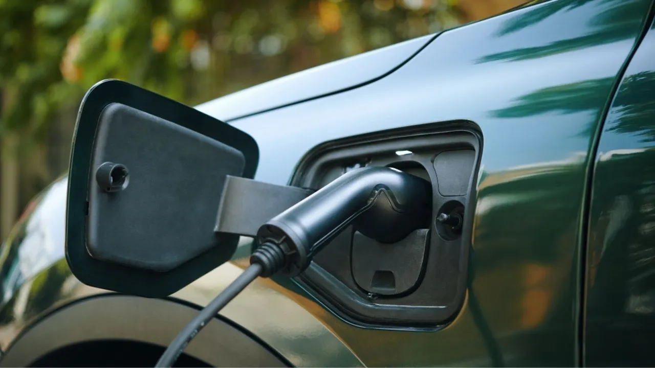 Türkiye’de elektrikli otomobil fiyatları: En lüksünden en ucuzuna tüm modeller