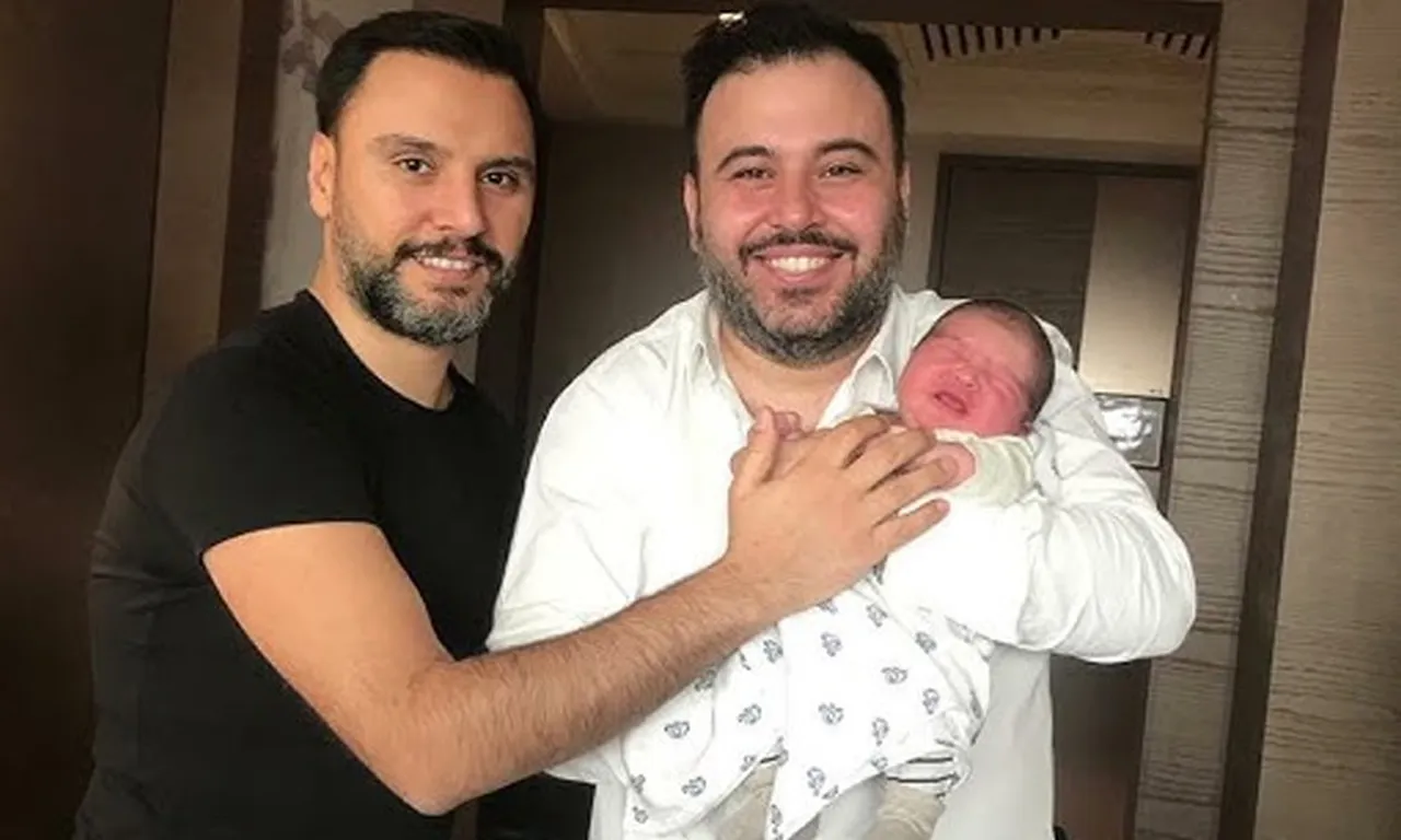 Acısı ilk günkü gibi… Alişan kardeşinin son anları anlatırken duygulandı