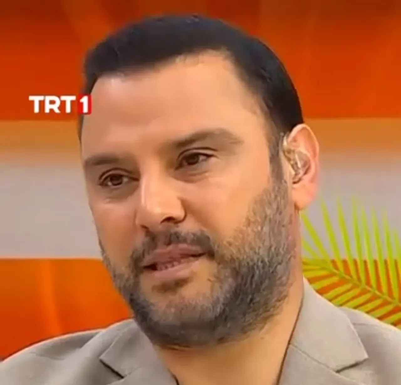 Acısı ilk günkü gibi… Alişan kardeşinin son anları anlatırken duygulandı