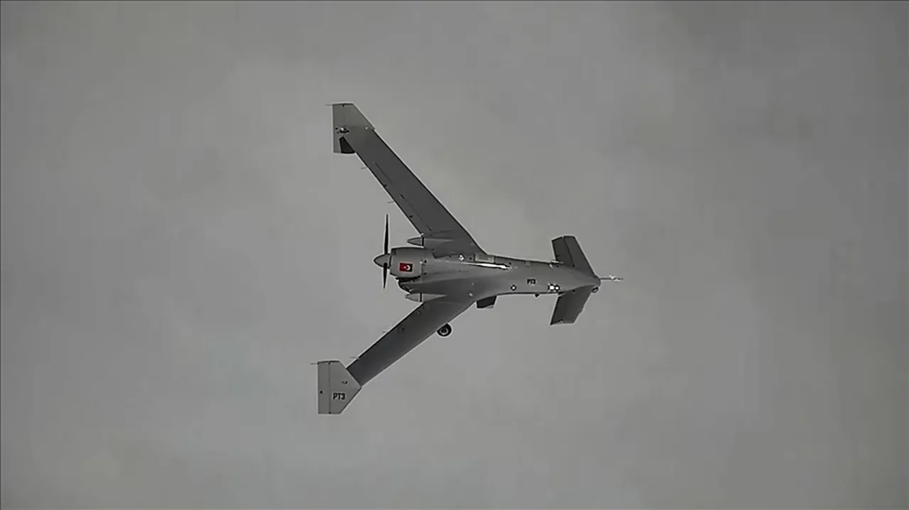 Gökyüzünde 'Turan' taktiği: Baykar yeni kamikaze İHA K2 ve Sivrisinek'i tanıttı