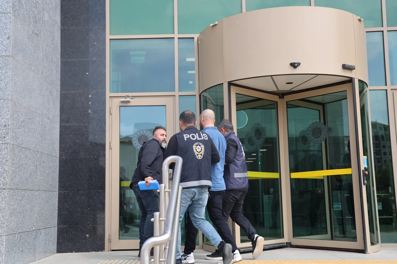 İyi Partili İlçe Başkanı'ndan skandal tehdit: 26 yıl hapisli firari kardeşi için basına gözdağı verdi!