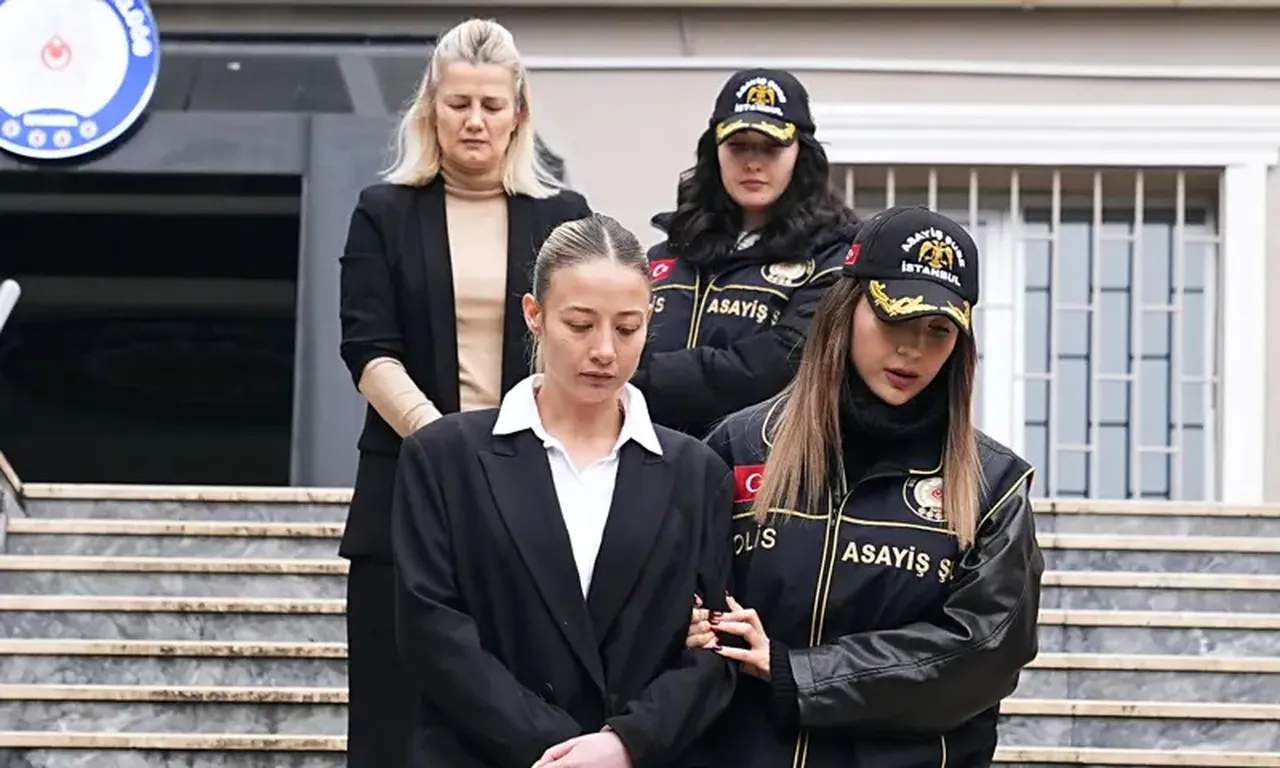 Aleyna Kalaycıoğlu