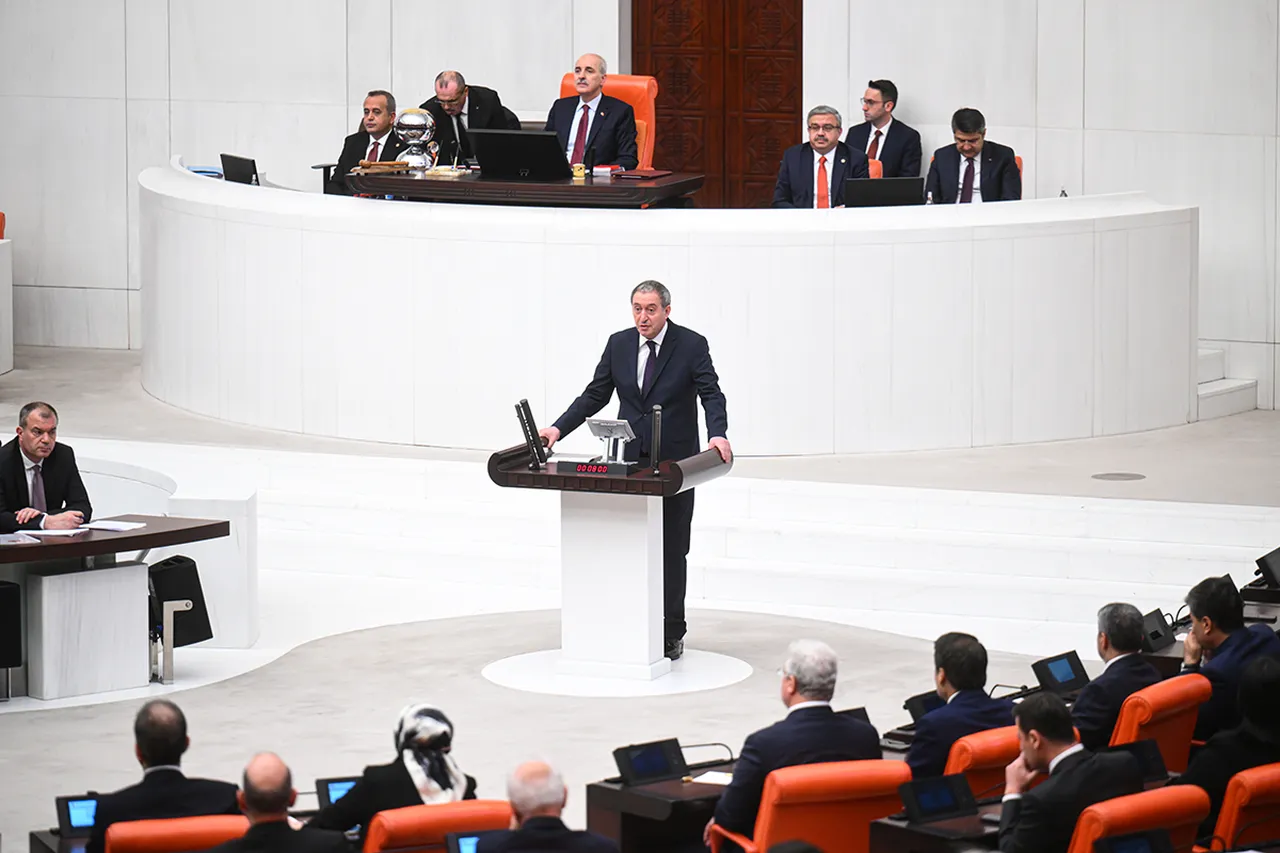 Meclis özel gündemle toplandı, CHP lideri yine ara seçim istedi