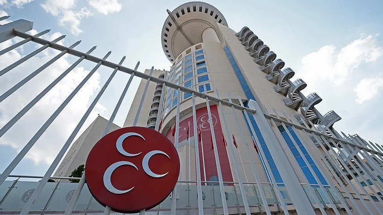 MHP'nin Gaziantep ve Bingöl İl Teşkilatı feshedildi