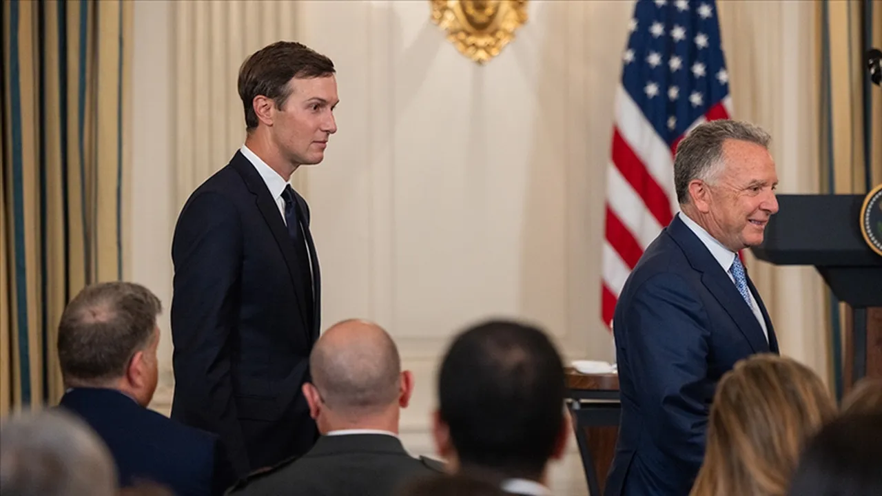 Müzakere masası yeniden kuruluyor! Trump, Witkoff ve Kushner'i İslamabad'a gönderiyor