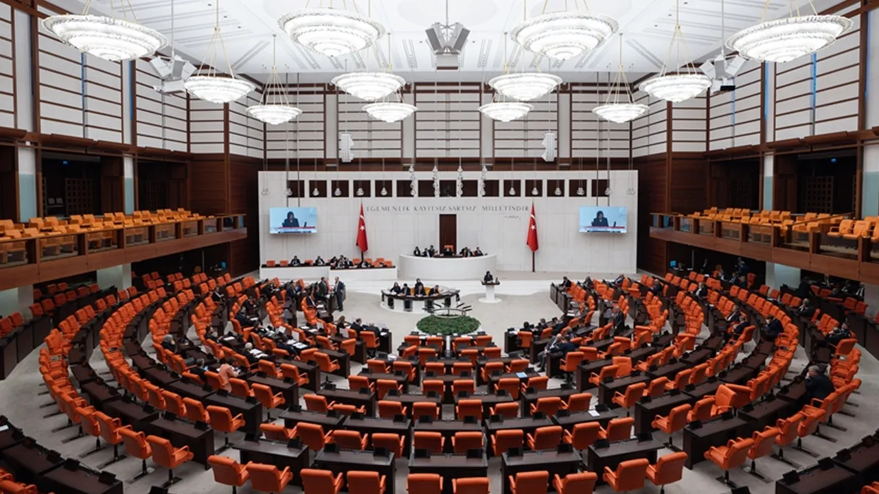 Okullardaki şiddet Meclis’in radarında: Araştırma komisyonu kuruluyor