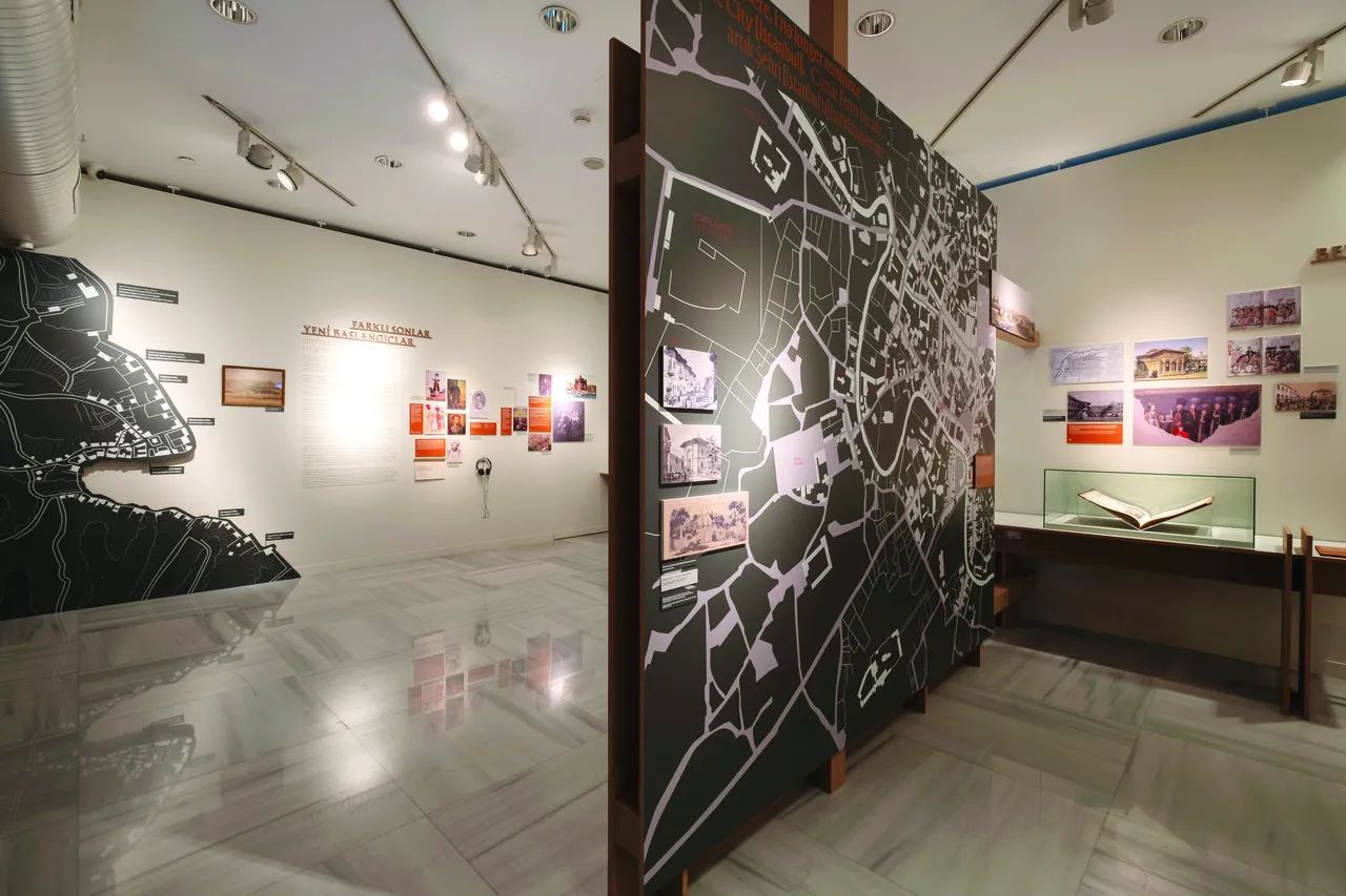 Osmanlı'nın 17. asrına odaklanan sergi! Fener'in 'parlak' zamanları