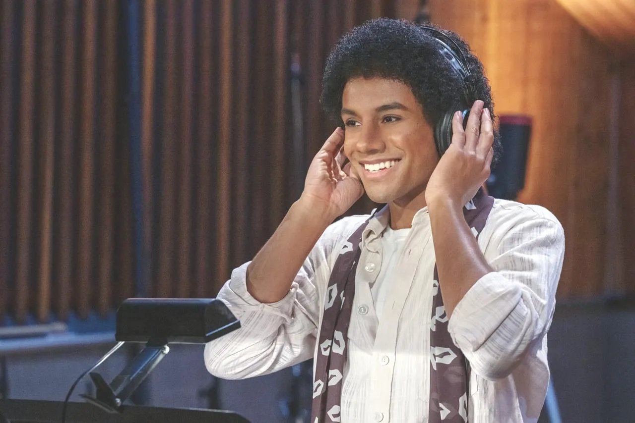 Sinemada bu hafta | ‘Popun kralı’nın hayatı beyazperdede... Michael Jackson’ın steril hikâyesi