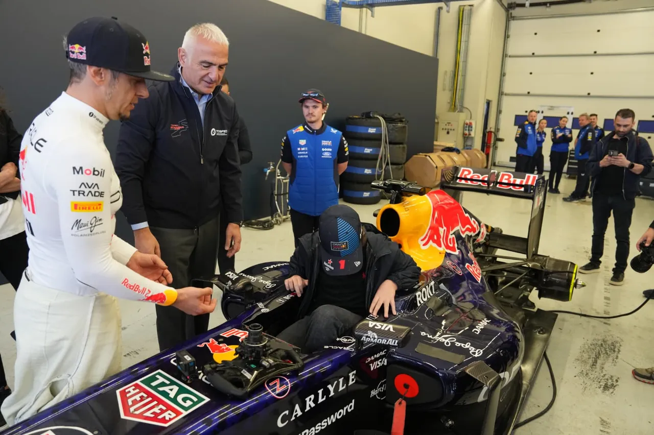 Bakan Ersoydan Formula 1 açıklaması: İstanbul kazanacak