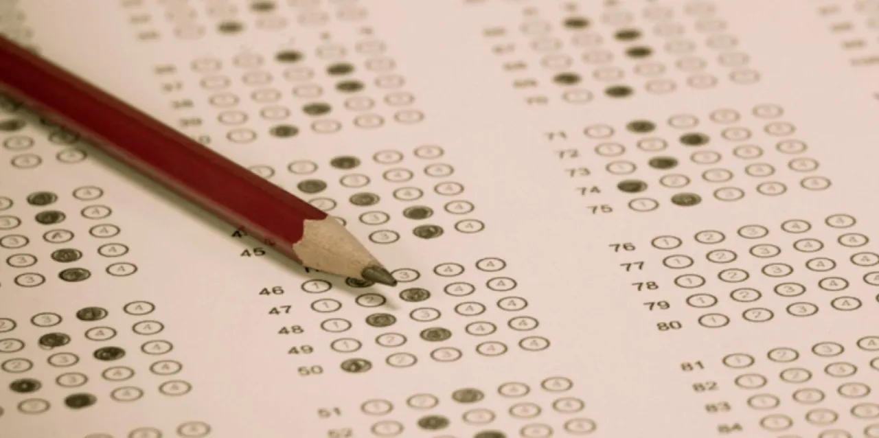 Bursluluk sınavı giriş belgesi siyah-beyaz olur mu, renkli olmak zorunda mı?