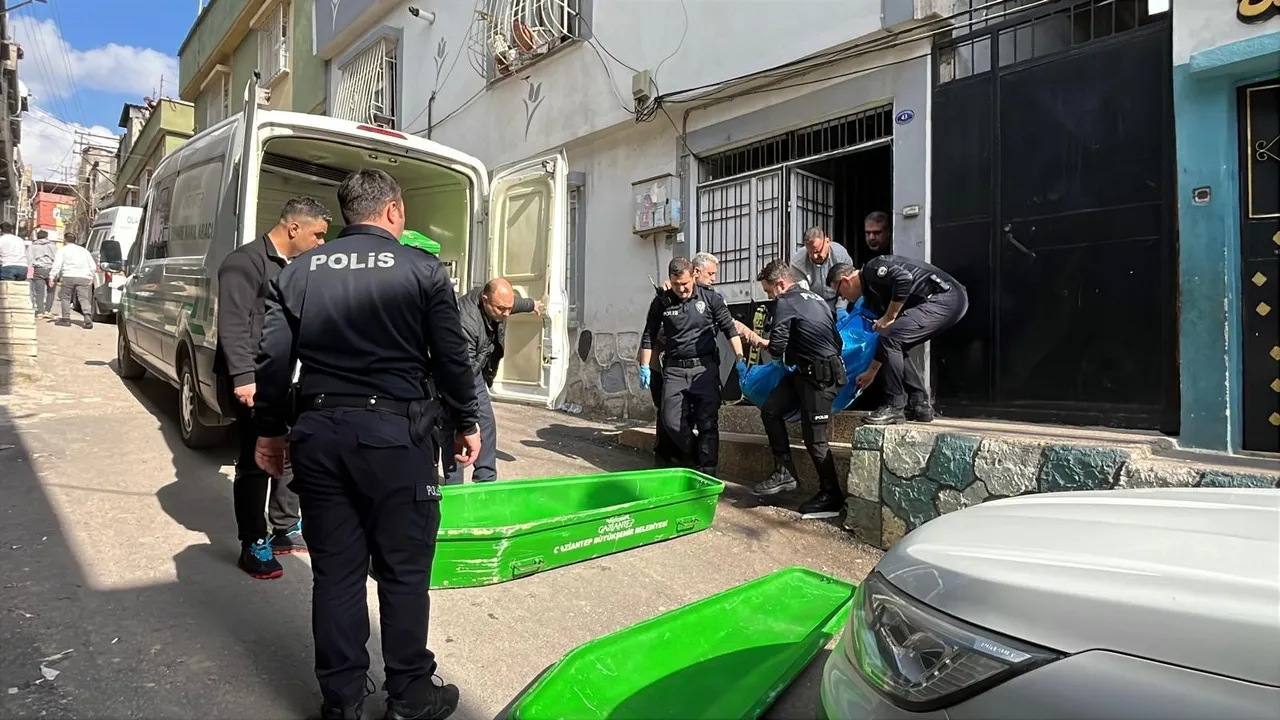 'Cin Ali' lakaplı Ali Bal'ın ölümünün detayları netleşiyor! Kızı teslim oldu