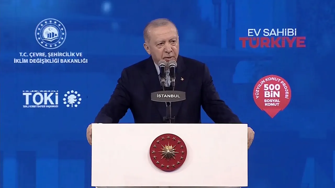 Cumhurbaşkanı Erdoğan, 'Ev Sahibi Türkiye İstanbul Kura Çekim Töreni'nde
